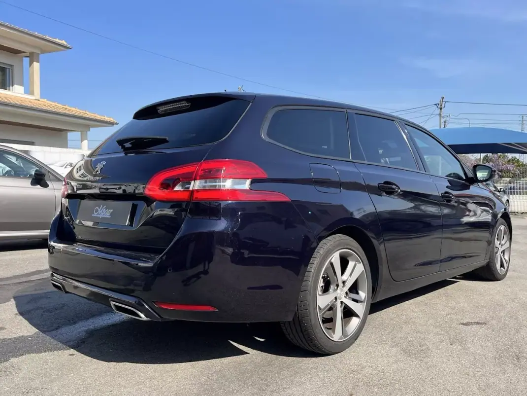 Peugeot 308 SW 2018 - 9950 EUR, 219000 km - AUTO.MOTO.pt - 219000km - foto 38 de 40