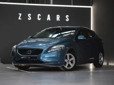 Volvo V40 2012 — foto 3 de 22