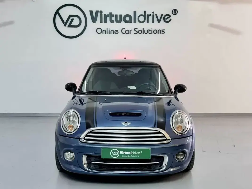 MINI 3 Portas 2010 - 7950 EUR, 181000 km - 181000km - foto 2 de 41