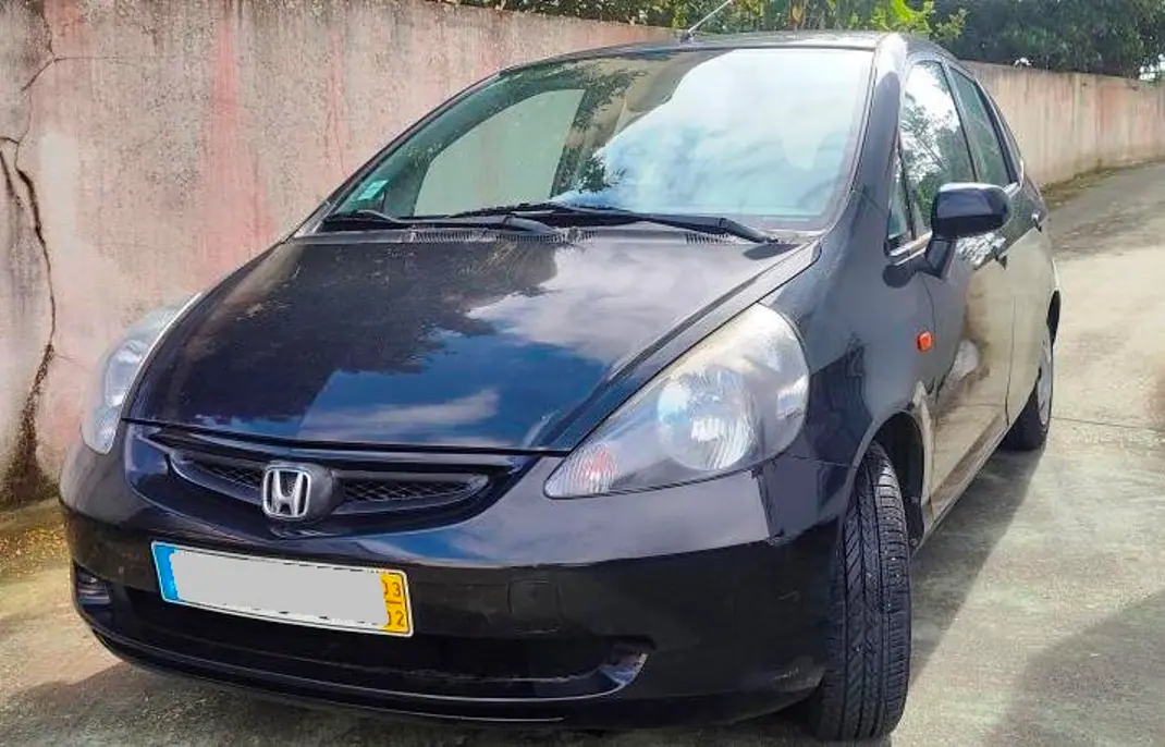 Honda Jazz 2003 - 3749 EUR, 260000 km - AUTO.MOTO.pt - 260000km - foto 2 de 11