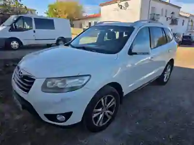 Hyundai Santa Fe 2010 - 9500 EUR, 269000 km - foto 1 de 12