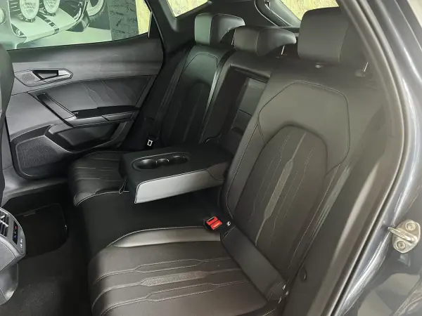Cupra Formentor 2022 - 25900 EUR, 80652 km - AUTO.MOTO.pt - 80652km - foto 24 de 25