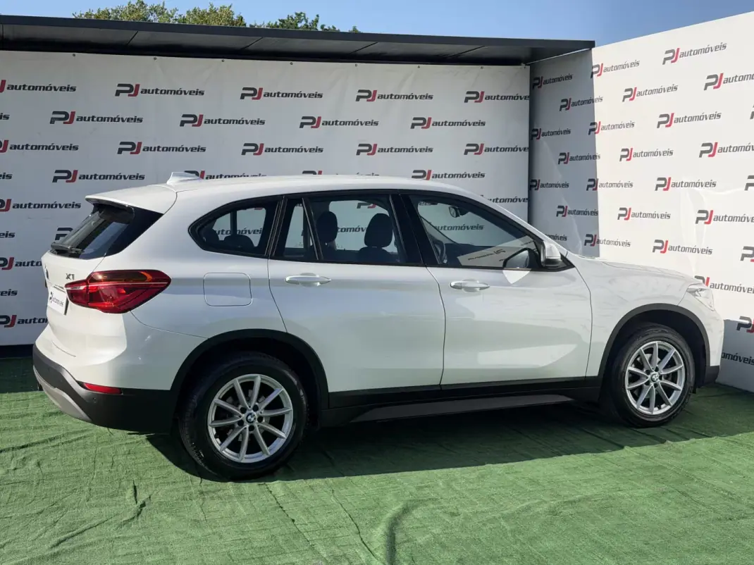 BMW X1 2016 - 16990 EUR, 156000 km - AUTO.MOTO.pt - 156000km - foto 9 de 18