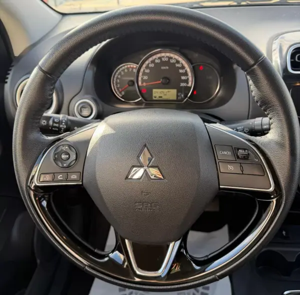 Mitsubishi Space Star 2022 - 13490 EUR, 41000 km - AUTO.MOTO.pt - 41000km - foto 21 de 27
