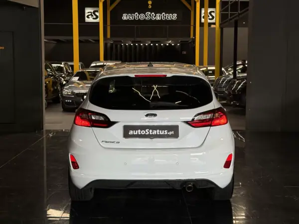 Ford Fiesta 2022 - 14990 EUR, 90159 km - AUTO.MOTO.pt - 90159km - foto 8 de 34