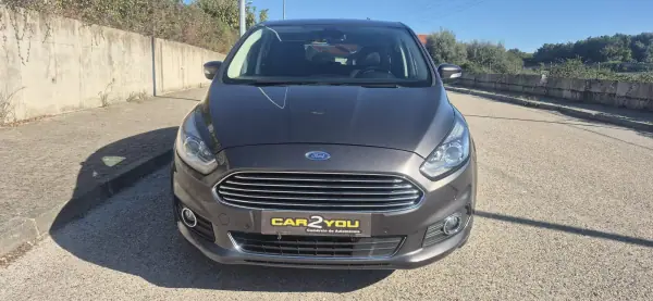 Ford S-Max 2016 — foto 2 de 29