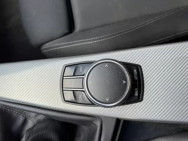 BMW 418 Gran Coupé 2018 - 18900 EUR, 218060 km - AUTO.MOTO.pt - 218060km - foto 14 de 25