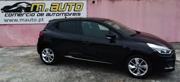 Renault Clio 2017 - 9950 EUR, 77000 km - 77000km - foto 3 de 35
