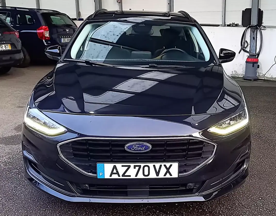 Ford Focus SW 2023 - 18900 EUR, 53356 km - AUTO.MOTO.pt - 53356km - foto 3 de 17