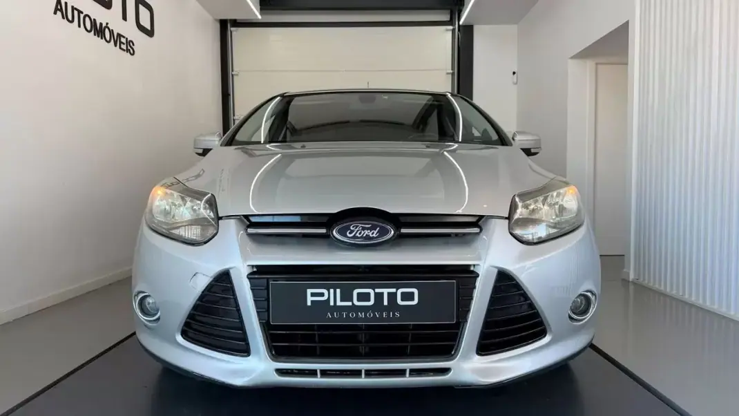Ford Focus C-Max 2012 - 5900 EUR, 255027 km - 255027km - foto 4 de 25