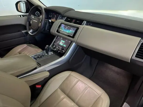 Land Rover Range Rover Sport 2021 - 48750 EUR, 106924 km - AUTO.MOTO.pt - 106924km - foto 8 de 20