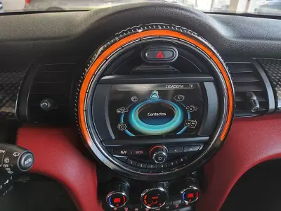 MINI John Cooper Works 2015 - 21500 EUR, 91950 km - AUTO.MOTO.pt - 91950km - foto 30 de 38
