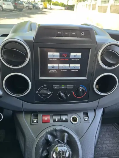 Citroën 2017 - 8990 EUR, 224125 km - AUTO.MOTO.pt - 224125km - foto 12 de 13