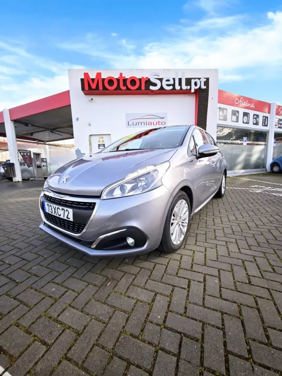 Peugeot 208 2019 - 11600 EUR, 104000 km - AUTO.MOTO.pt - 104000km - foto 1 de 9