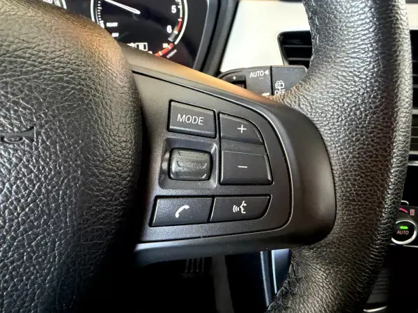 BMW X1 2019 - 22000 EUR, 58000 km - AUTO.MOTO.pt - 58000km - foto 36 de 112