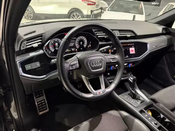 Audi Q3 Sportback 2021 - 40990 EUR, 74000 km - AUTO.MOTO.pt - 74000km - foto 11 de 26