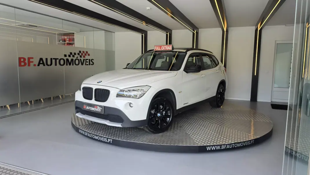 BMW X1 2009 - 13900 EUR, 234438 km - AUTO.MOTO.pt - 234438km - foto 12 de 59