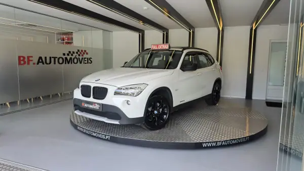 BMW X1 2009 - 13900 EUR, 234438 km - AUTO.MOTO.pt - 234438km - foto 12 de 59