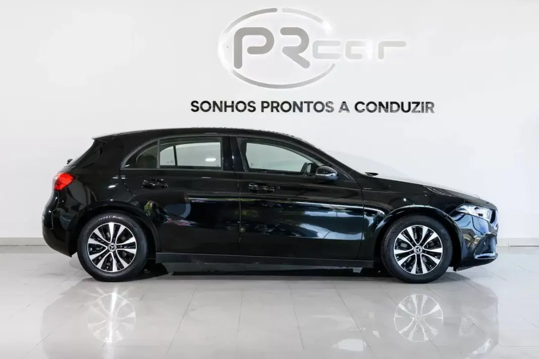 Mercedes-Benz A 180 2022 - 24500 EUR, 55082 km - 55082km - foto 23 de 29