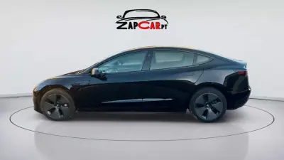 Tesla Model 3 2023 — foto 2 de 16
