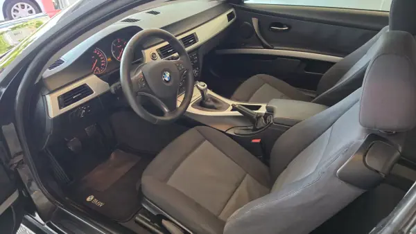 BMW 320 2007 - 10900 EUR, 279640 km - AUTO.MOTO.pt - 279640km - foto 37 de 56
