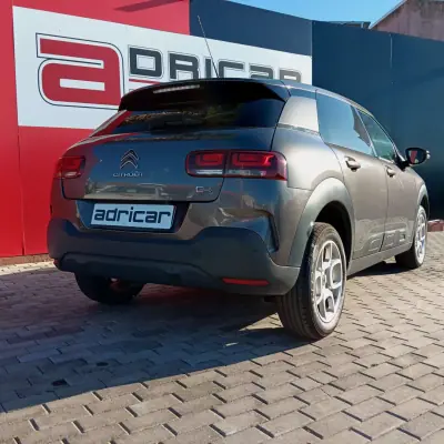 Citroën C4 Cactus 2018 - 11900 EUR, 132271 km - AUTO.MOTO.pt - 132271km - foto 7 de 18
