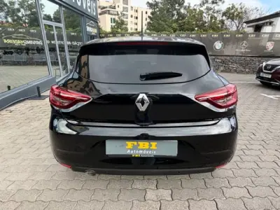 Renault Clio 2022 - 15500 EUR, 91700 km - AUTO.MOTO.pt - 91700km - foto 7 de 11