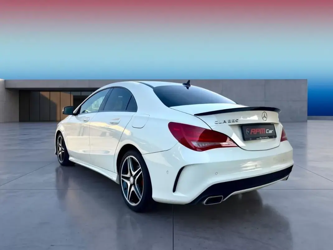 Mercedes-Benz CLA 220 2014 - 18999 EUR, 180000 km - 180000km - foto 14 de 19