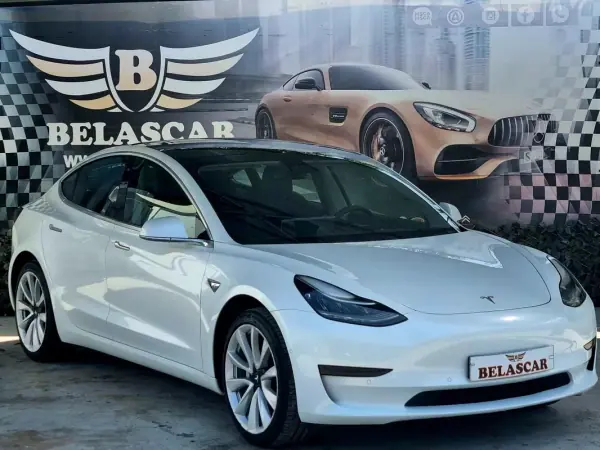 Tesla Model 3 2019 - 20900 EUR, 107000 km - AUTO.MOTO.pt - 107000km - foto 11 de 13