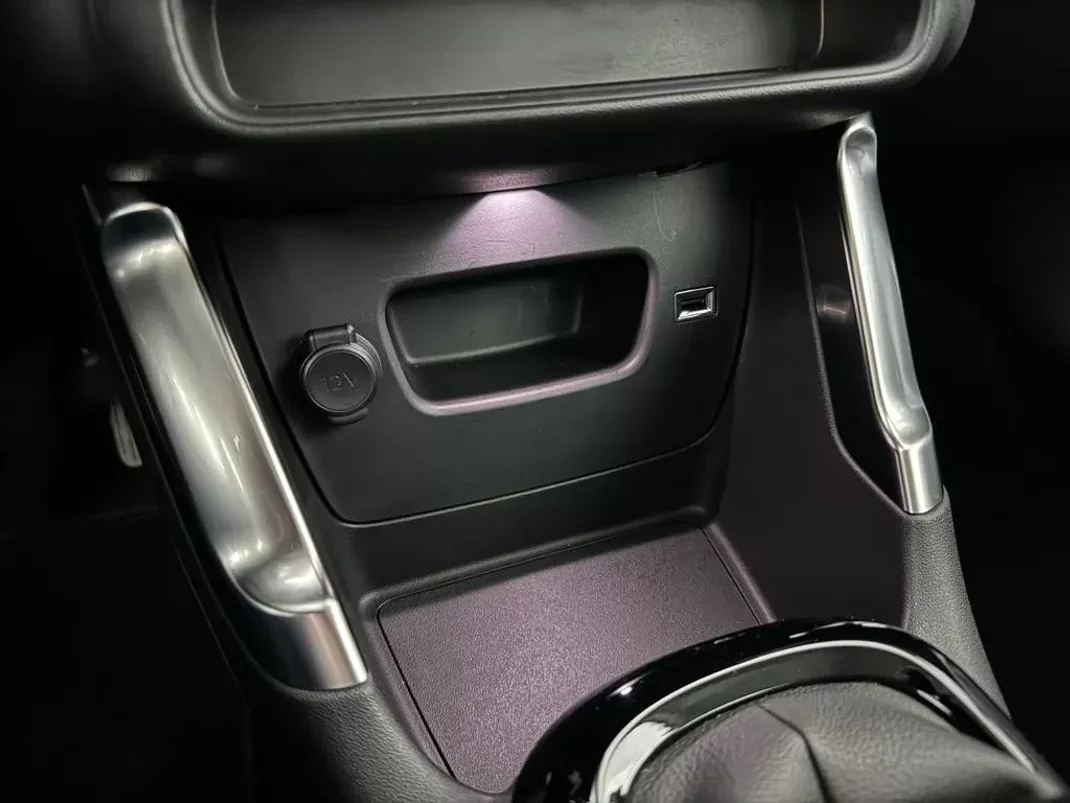 Citroën C3 Aircross 2022 - 17250 EUR, 12328 km - AUTO.MOTO.pt - 12328km - foto 16 de 19