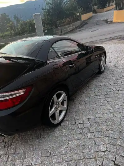 Mercedes-Benz SLK 250 2012 - 25000 EUR, 140000 km - AUTO.MOTO.pt - 140000km - foto 4 de 19