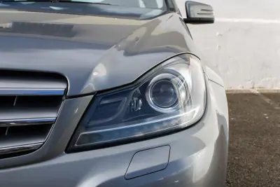 Mercedes-Benz C 220 2012 - 15990 EUR, 216000 km - AUTO.MOTO.pt - 216000km - foto 8 de 45