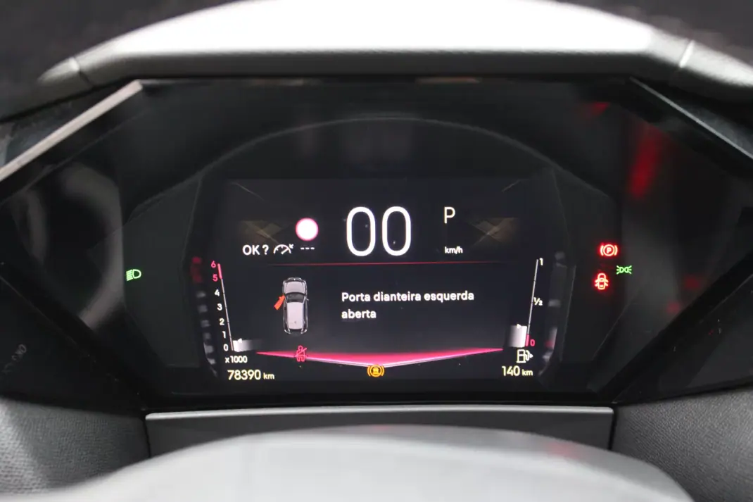 DS DS4 2022 - 25400 EUR, 78029 km - AUTO.MOTO.pt - 78029km - foto 10 de 22
