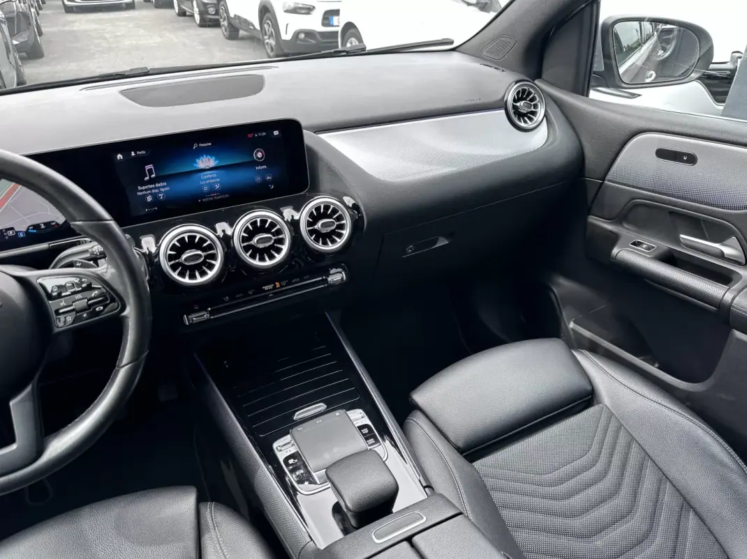 Mercedes-Benz B 180 2019 - 18900 EUR, 160000 km - AUTO.MOTO.pt - 160000km - foto 19 de 47