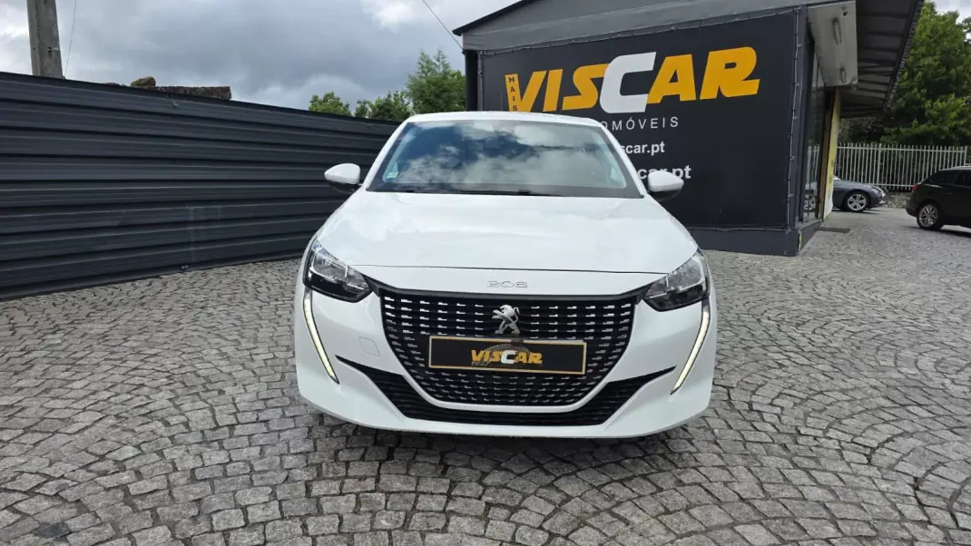 Peugeot 208 2020 - 13490 EUR, 49000 km - AUTO.MOTO.pt - 49000km - foto 9 de 23
