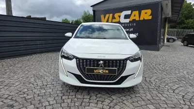 Peugeot 208 2020 - 13490 EUR, 49000 km - AUTO.MOTO.pt - 49000km - foto 9 de 23