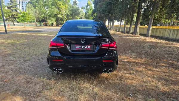 Mercedes-Benz A 180 Limousine 2020 - 20000 EUR, 230000 km - AUTO.MOTO.pt - 230000km - foto 6 de 10