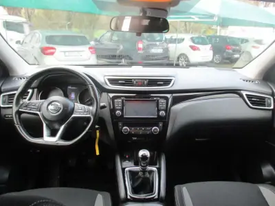 Nissan Qashqai 2018 - 15990 EUR, 170000 km - 170000km - foto 10 de 26