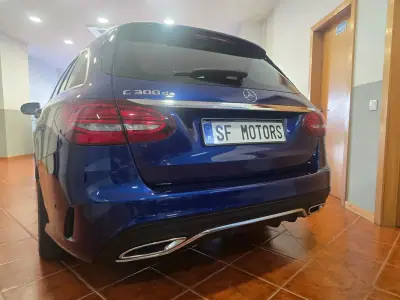 Mercedes-Benz C 300 2021 - 33980 EUR, 72522 km - AUTO.MOTO.pt - 72522km - foto 10 de 52