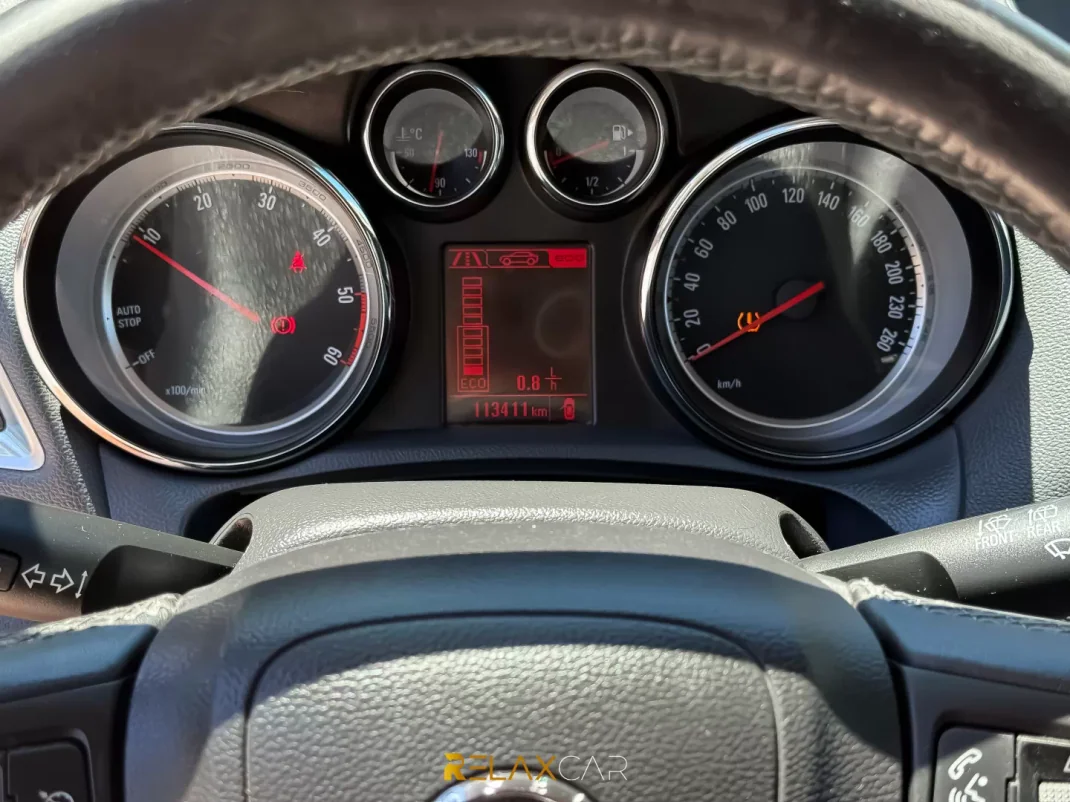 Opel Mokka 2016 - 13500 EUR, 113400 km - AUTO.MOTO.pt - 113400km - foto 11 de 20