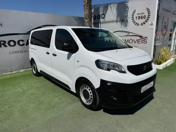 Peugeot Expert 2022 - 29900 EUR, 25470 km - AUTO.MOTO.pt - 25470km - foto 3 de 37