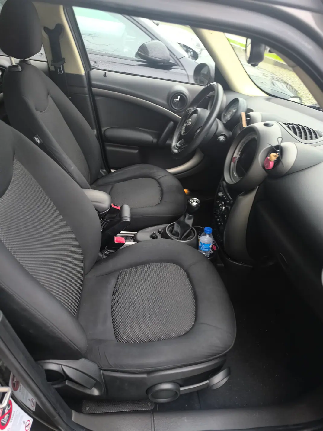 MINI Countryman 2012 - 7350 EUR, 262000 km - AUTO.MOTO.pt - 262000km - foto 8 de 16