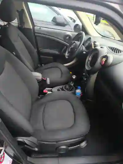 MINI Countryman 2012 - 7350 EUR, 262000 km - AUTO.MOTO.pt - 262000km - foto 8 de 16