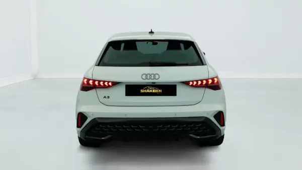 Audi A3 Sportback 2025 - 38990 EUR, 25483 km - AUTO.MOTO.pt - 25483km - foto 5 de 15