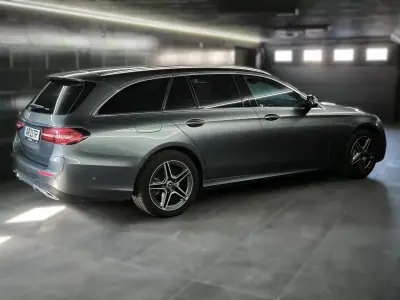 Mercedes-Benz E 300 2022 - 35950 EUR, 122245 km - AUTO.MOTO.pt - 122245km - foto 13 de 43