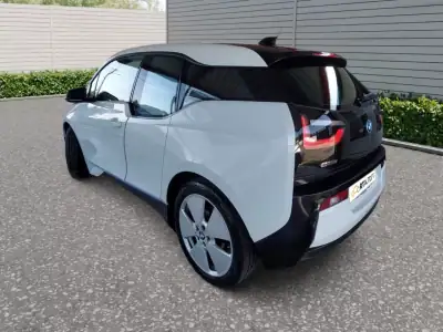 BMW i3 2016 - 13990 EUR, 180000 km - AUTO.MOTO.pt - 180000km - foto 2 de 9