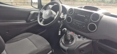 Citroën Berlingo 2018 - 11350 EUR, 138154 km - 138154km - foto 14 de 19