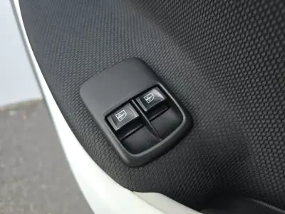 Smart ForFour 2015 - 7750 EUR, 124000 km - AUTO.MOTO.pt - 124000km - foto 23 de 29