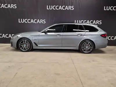 BMW 530e 2023 - 45990 EUR, 32272 km - AUTO.MOTO.pt - 32272km - foto 32 de 38