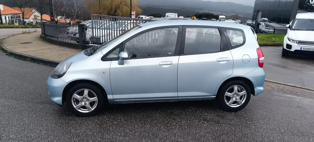 Honda Jazz 2007 - 5500 EUR, 125000 km - AUTO.MOTO.pt - 125000km - foto 3 de 16